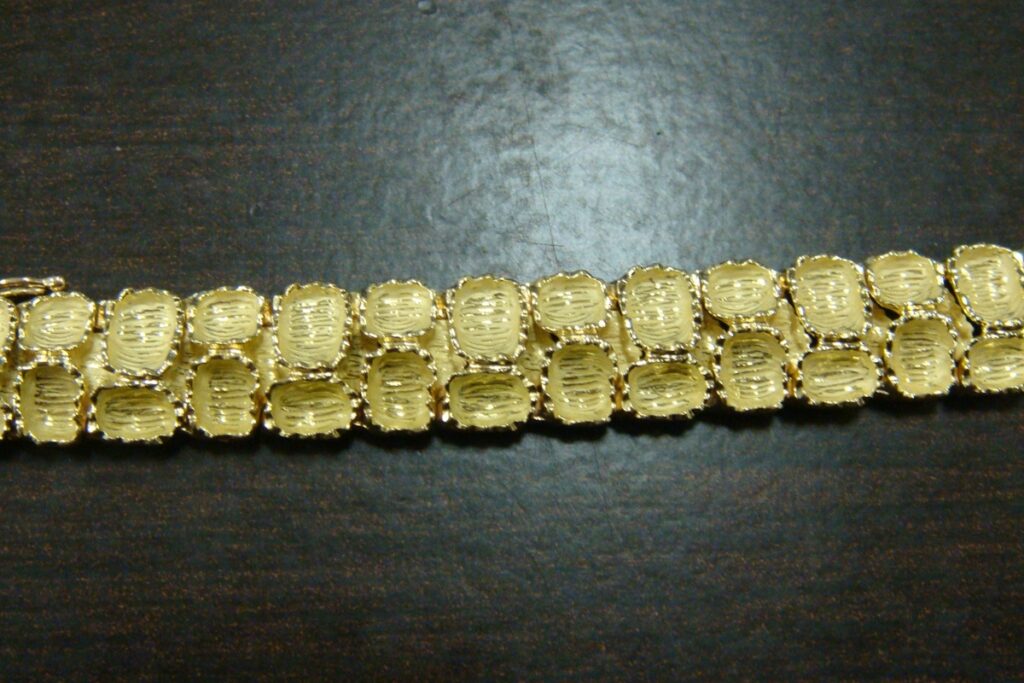 Colliers (2)